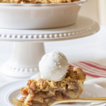 Apple Streusel Pie